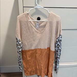 BiBi Women's Waffle Knit Leopard Sleeve Top - Cream and Orange